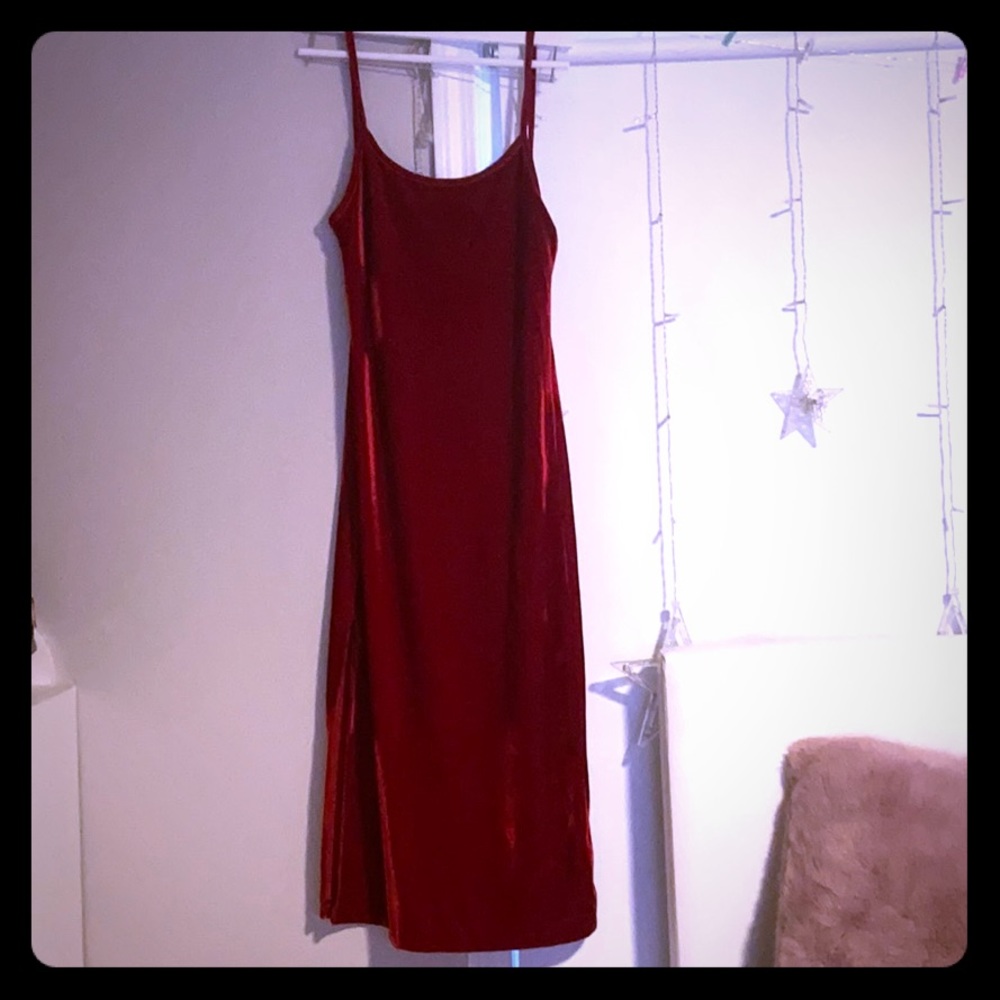 Red dress, perfect for a romantic dinner or party.